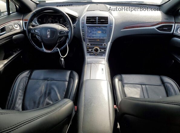 3LN6L5F97LR605492 2020 LINCOLN MKZ White Widok deski rozdzielczej