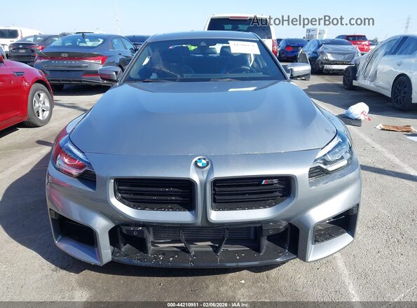 3MF23DM06S8F34868 2025 BMW M2 Gray Widok zestawu wskaźników