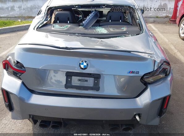 3MF23DM06S8F34868 2025 BMW M2 Gray Widok z przodu