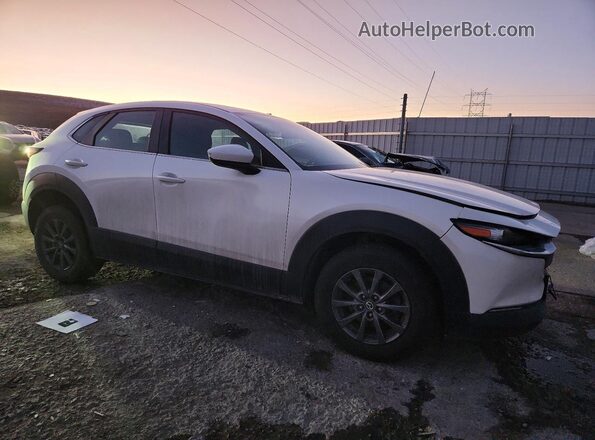 3MVDMBAL1MM213292 2021 MAZDA CX-30 White Front right
