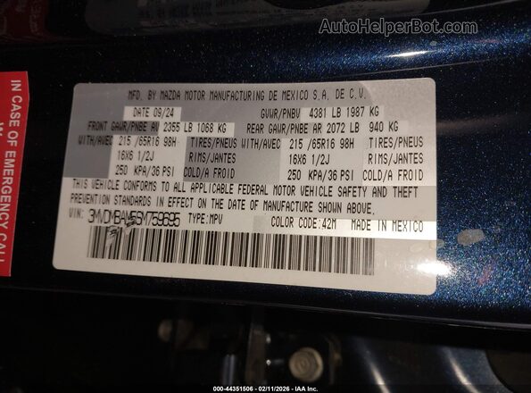 3MVDMBAM5SM759695 2025 MAZDA CX-30 Dark Blue Вид підкапотного простору