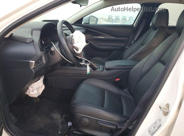 3MVDMBBL5MM319274 2021 MAZDA CX-30 White წინა სალონის ხედი