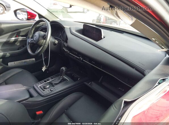 3MVDMBBL9NM442450 2022 MAZDA CX-30 Красный Вид салона спереди