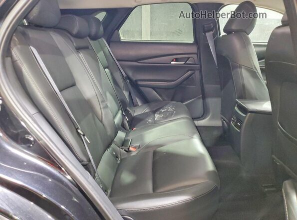 3MVDMBBM2RM682986 2024 MAZDA CX-30 Black Widok wnętrza z tyłu