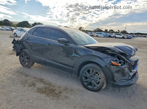 3MVDMBBM7SM778022 2025 MAZDA CX-30 Черный Передняя правая четверть