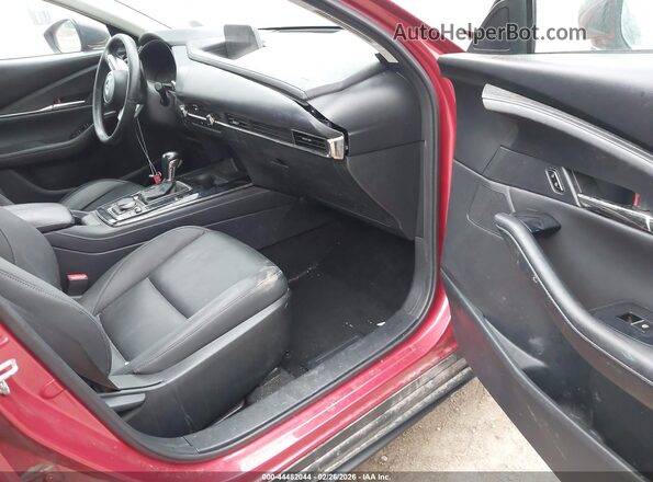 3MVDMBCMXPM522625 2023 MAZDA CX-30 Красный Вид салона спереди