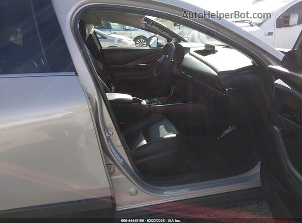 3MVDMBDM2RM665196 2024 MAZDA CX-30 Серебряный Вид салона спереди