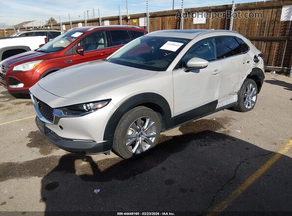 3MVDMBDM2RM665196 2024 MAZDA CX-30 Серебряный Передняя левая четверть