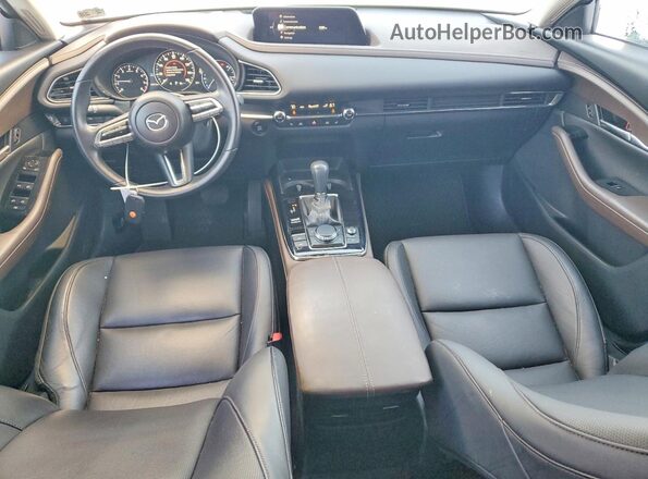 3MVDMBDM9PM518516 2023 MAZDA CX-30 Красный Вид панели приборов
