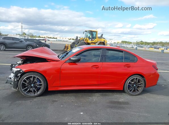 3MW49FS09R8E44761 2024 BMW M3 Красный Панорамный вид салона 360°