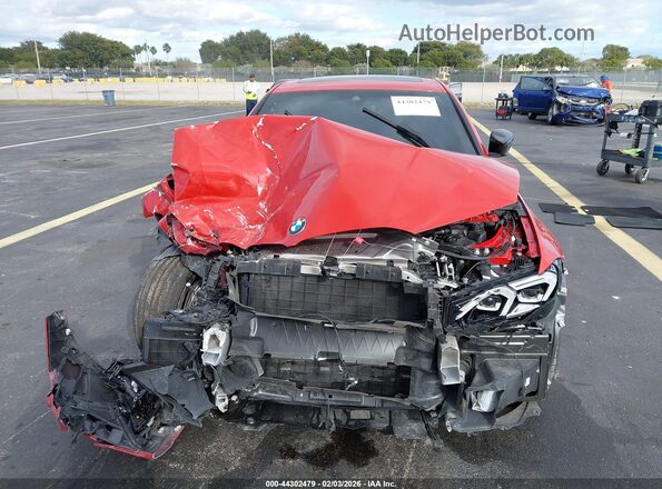 3MW49FS09R8E44761 2024 BMW M3 Красный Вид щитка приборов