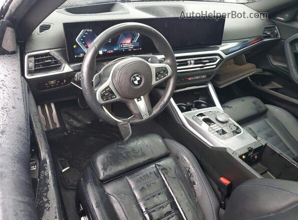 3MW53CM07P8D06165 2023 BMW M2 Серый Вид панели приборов