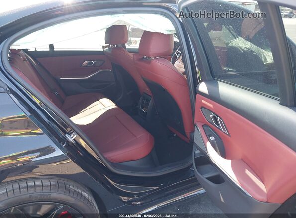 3MW59FT08T8G04848 2026 BMW M3 Black Widok naklejki z numerem VIN