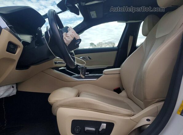 3MW5P7J05N8C65256 2022 BMW OTHER Белый Вид салона спереди