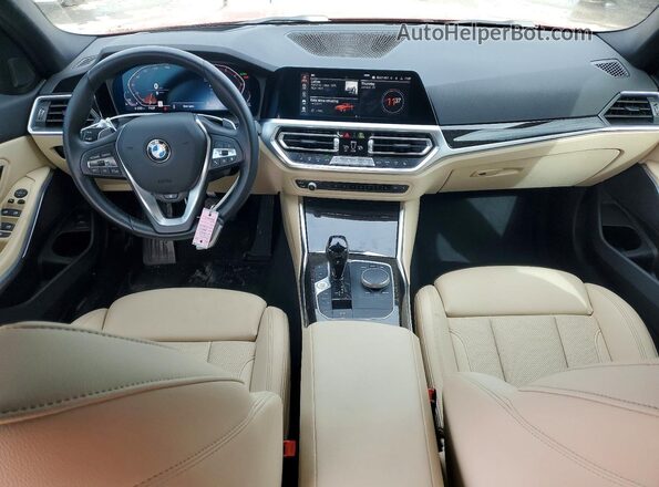 3MW5R7J05N8C24331 2022 BMW OTHER Оранжевый Вид панели приборов