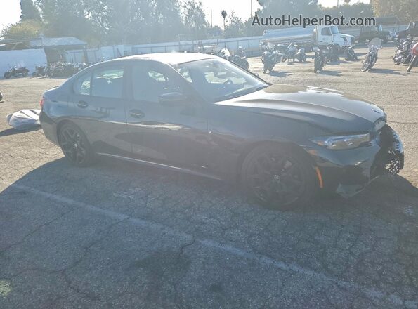 3MW69FT03S8F66321 2025 BMW M3 Черный Передняя правая четверть