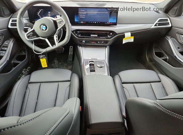 3MW89CW05T8G09593 2026 BMW OTHER Gray Dashboard view