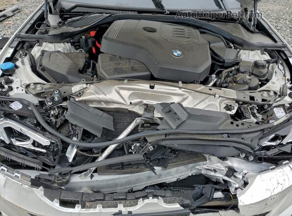 3MW89FF06R8E47869 2024 BMW OTHER White Vista interior trasera
