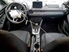 2019 Toyota Yaris L Белый vin: 3MYDLBYV0KY525509