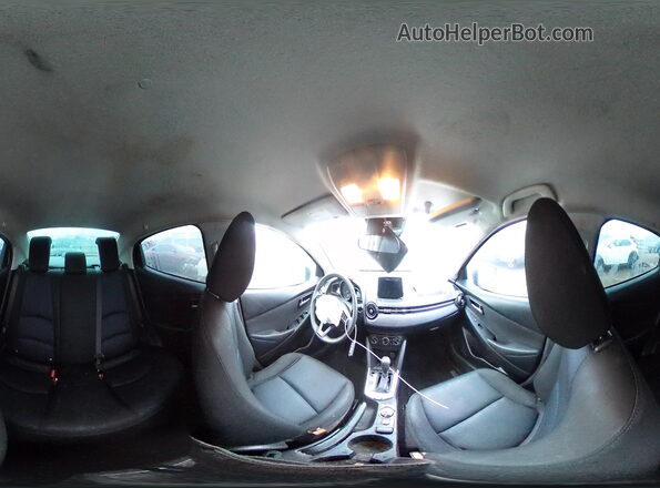 3MYDLBYV0KY525509 2019 TOYOTA YARIS Белый Вид наклейки с VIN-кодом