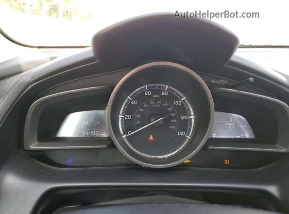 3MYDLBYV0KY527759 2019 TOYOTA YARIS White Widok zestawu wskaźników