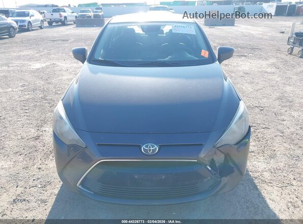 3MYDLBYV1JY314107 2018 TOYOTA YARIS IA Gray Widok zestawu wskaźników