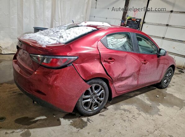 3MYDLBYV4KY510799 2019 TOYOTA YARIS Красный Задняя правая четверть