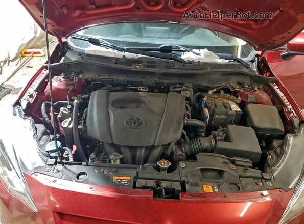 3MYDLBYV4KY510799 2019 TOYOTA YARIS Красный Вид задней части салона