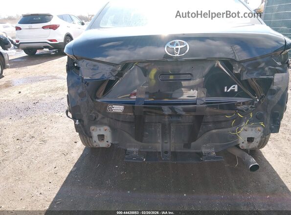 3MYDLBYV5JY317110 2018 TOYOTA YARIS IA Черный Вид спереди