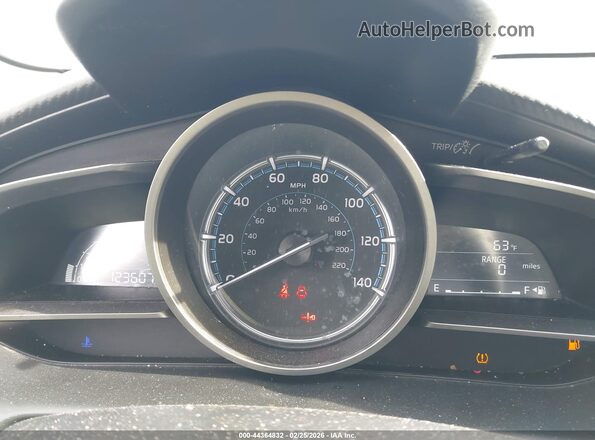 3MYDLBYV5KY501433 2019 TOYOTA YARIS Белый Вид задних сидений