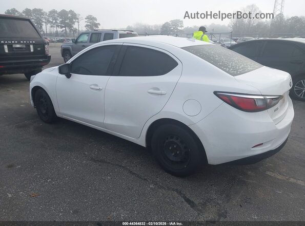3MYDLBYV5KY501433 2019 TOYOTA YARIS Белый Задняя левая четверть