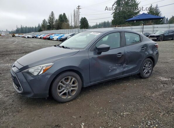 3MYDLBYV6KY505166 2019 TOYOTA YARIS Угольный Передняя левая четверть