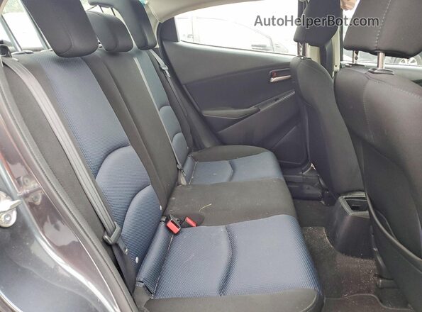 3MYDLBYV6KY505166 2019 TOYOTA YARIS Угольный Вид задних сидений