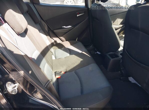 3MYDLBYV9HY149465 2017 TOYOTA YARIS IA Black Вид наклейки з VIN-кодом
