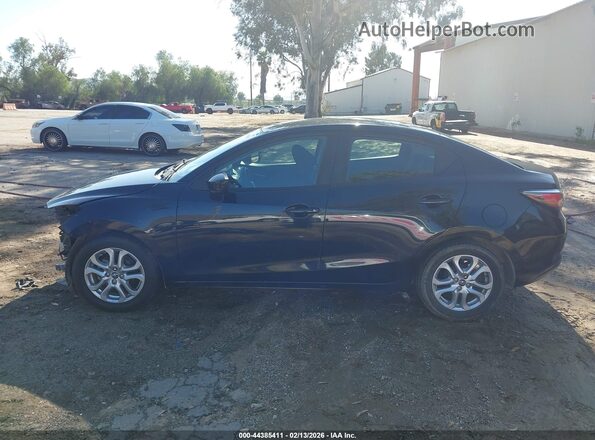 3MYDLBYVXHY177923 2017 TOYOTA YARIS IA Black 