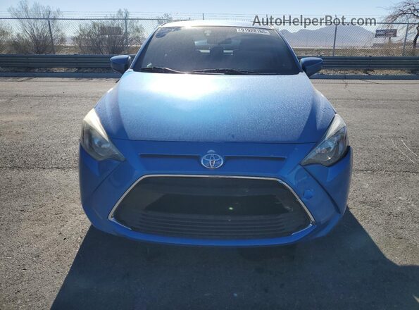 3MYDLBYVXHY193183 2017 TOYOTA YARIS Синий Вид спереди