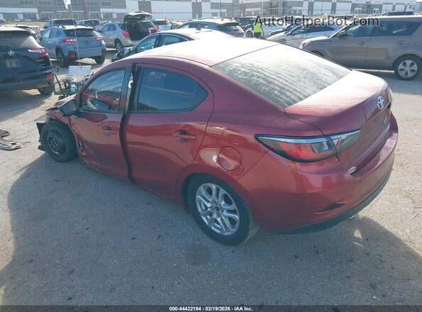 3MYDLBYVXJY302425 2018 TOYOTA YARIS IA Maroon Rear left