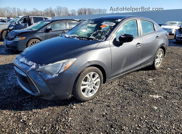 3MYDLBZV5GY118629 2016 TOYOTA SCION Серый Передняя левая четверть