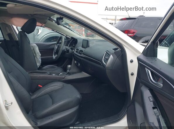 3MZBN1M34JM173682 2018 MAZDA 3 White Вид салону спереду