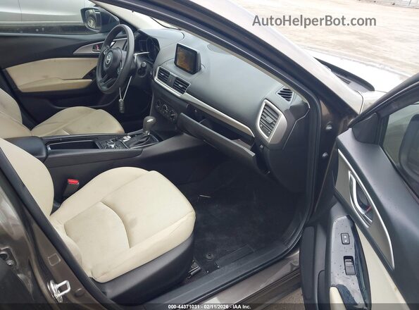 3MZBN1U76HM124741 2017 MAZDA 3 Серый Вид салона спереди