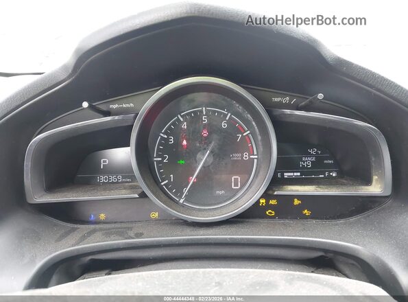 3MZBN1W31JM158330 2018 MAZDA 3 Черный Вид задних сидений
