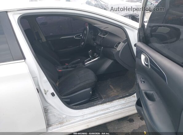 3N1AB7AP0HY368346 2017 NISSAN SENTRA White Widok wnętrza z przodu