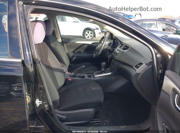 3N1AB7AP7JY230728 2018 NISSAN SENTRA Черный Вид салона спереди
