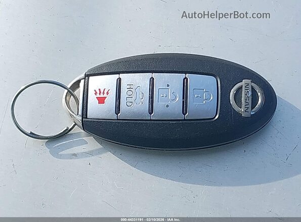 3N1AB7AP9KY262288 2019 NISSAN SENTRA Серебряный Вид панели приборов