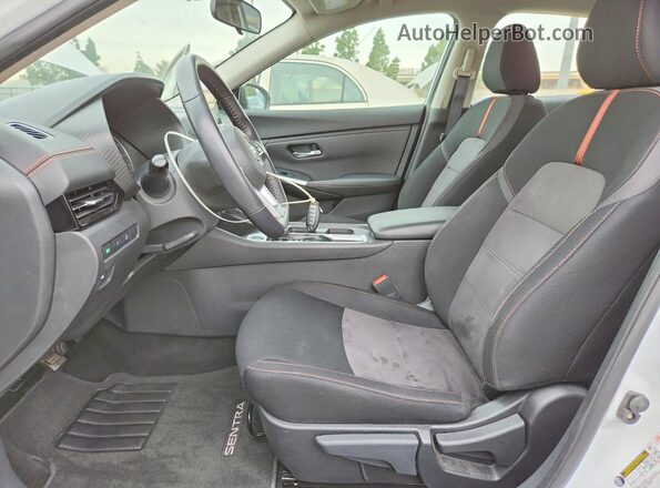 3N1AB8DV5PY238917 2023 NISSAN SENTRA White Սալոնի դիմացի տեսք