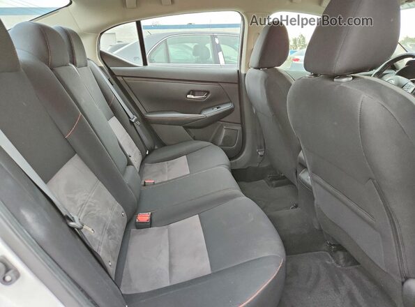 3N1AB8DV5PY238917 2023 NISSAN SENTRA White Հետևի նստատեղերի տեսք