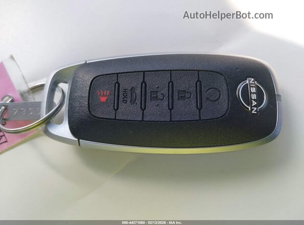 3N1AB9CV4TY209975 2026 NISSAN SENTRA Black Vista del salpicadero