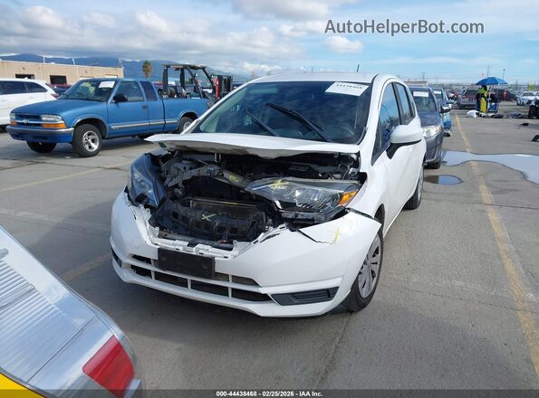 3N1CE2CP0HL374497 2017 NISSAN VERSA NOTE Белый Вид задней части салона
