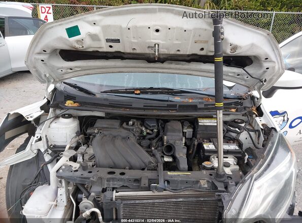 3N1CE2CP1JL355253 2018 NISSAN VERSA NOTE Белый Вид сзади