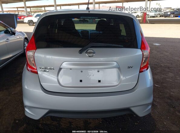 3N1CE2CP5JL370239 2018 NISSAN VERSA NOTE Gray 